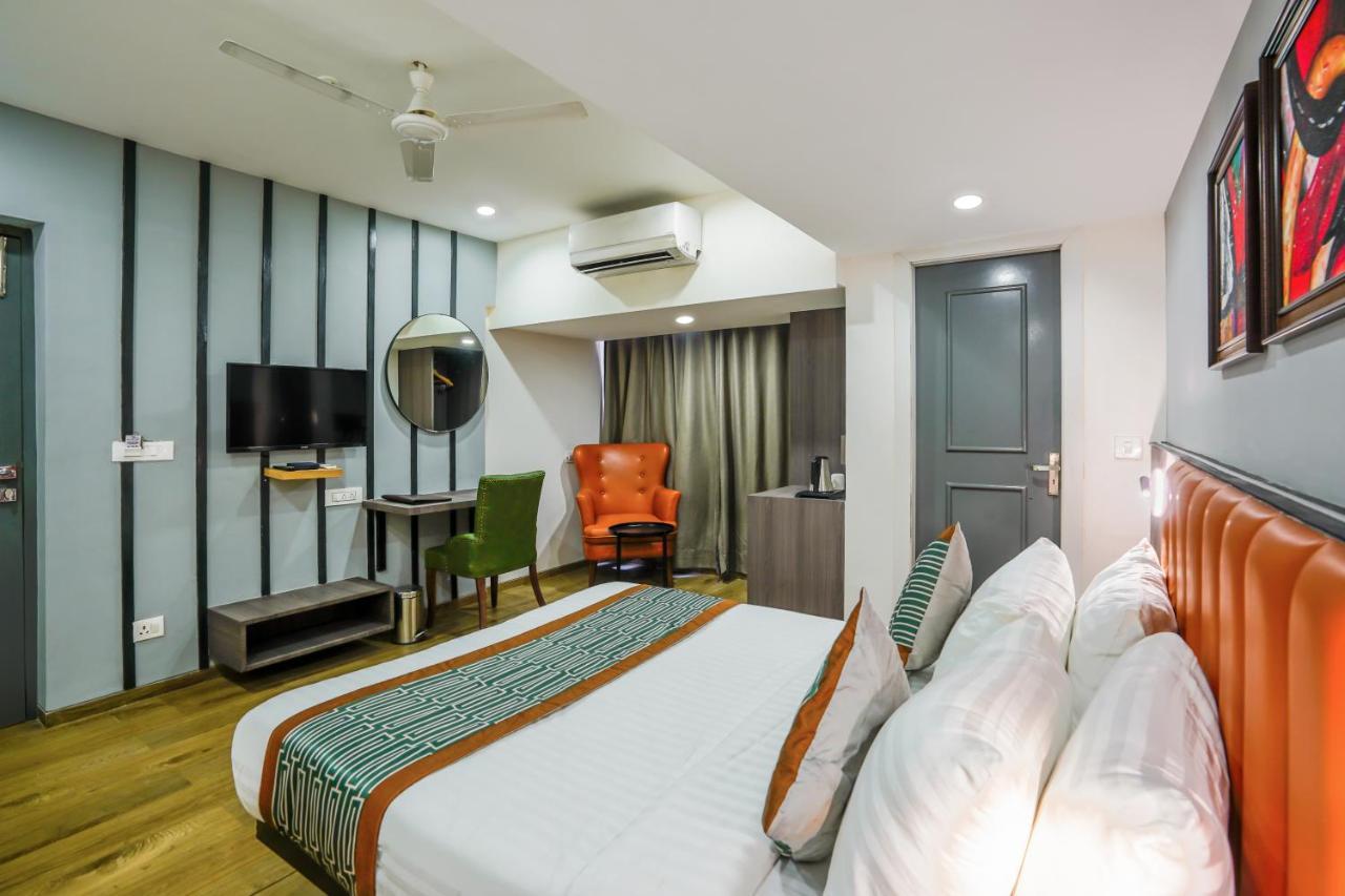 Apex Beacon Hotel, Мумбай Екстериор снимка
